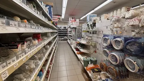quincaillerie à Yffiniac - image 4